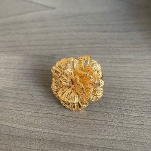 Stella & Dot Gold Adjustable Size Flower Ring